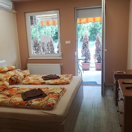 Relax Beach Apartman Hajdúszoboszló Extérieur photo