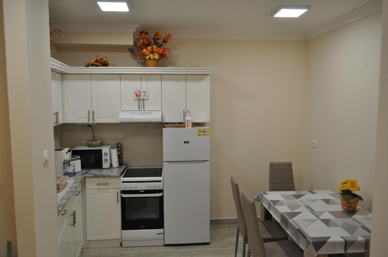 Relax Beach Apartman Hajdúszoboszló Extérieur photo